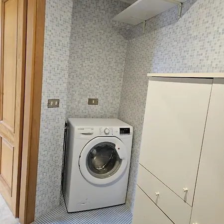 Peter'S Flat-2