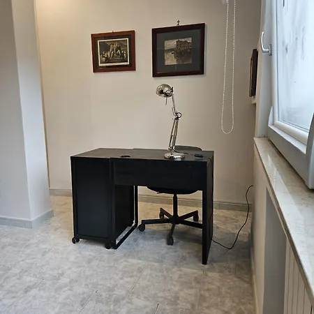 Peter'S Flat-3